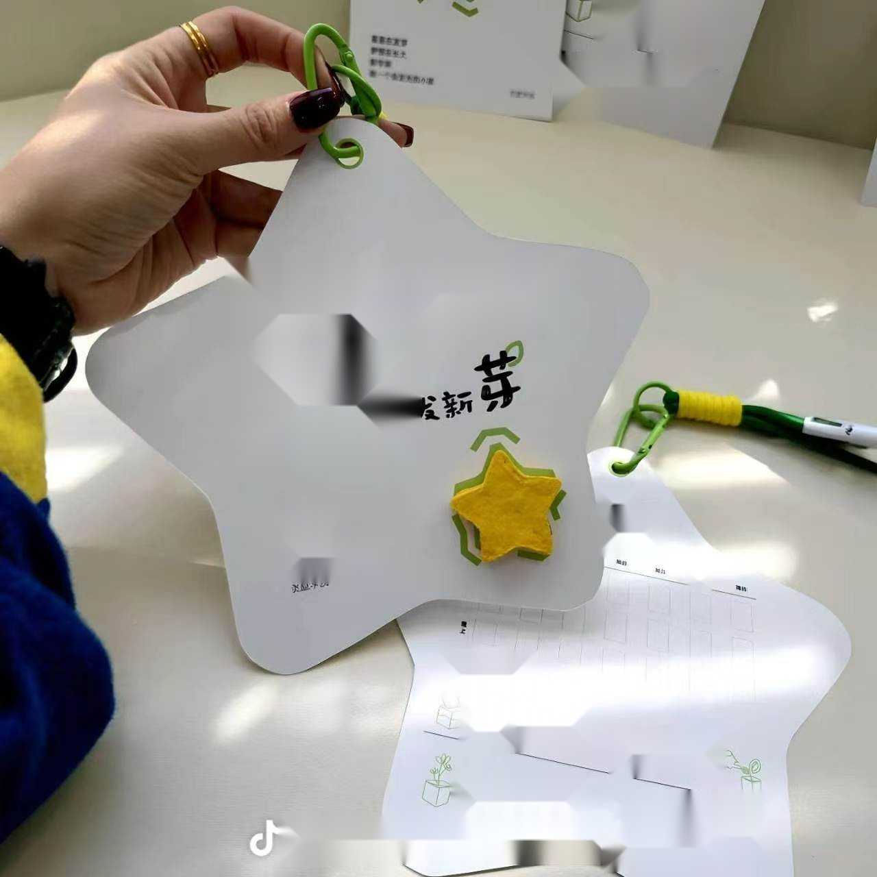 Plantable Seed Paper Star Cards for School Season Gifts and Greeting Cards — detail view 4